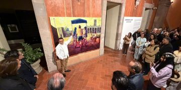 Inaugura López Birlain la muestra Atrapando Luces en el MAQRO