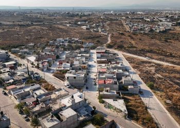 Chepe Guerrero inaugura obras de urbanización en Prados de Balvanera con inversión de casi 9 millones de pesos