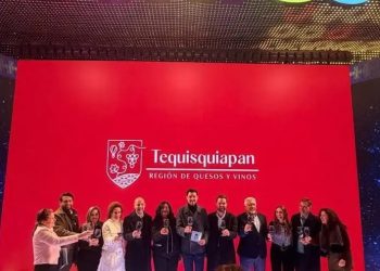 Tequisquiapan es reconocido como la Mejor Villa Navideña de México 2025 en FITUR 2026