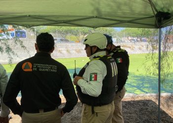 Protección Civil de Corregidora concluye labores de rescate en cárcamo de Puerta Real