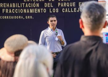 Corregidora entrega rehabilitación del Parque en el Fraccionamiento “Los Callejones”